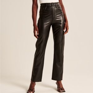 Vegan Leather 90s Straight Pants